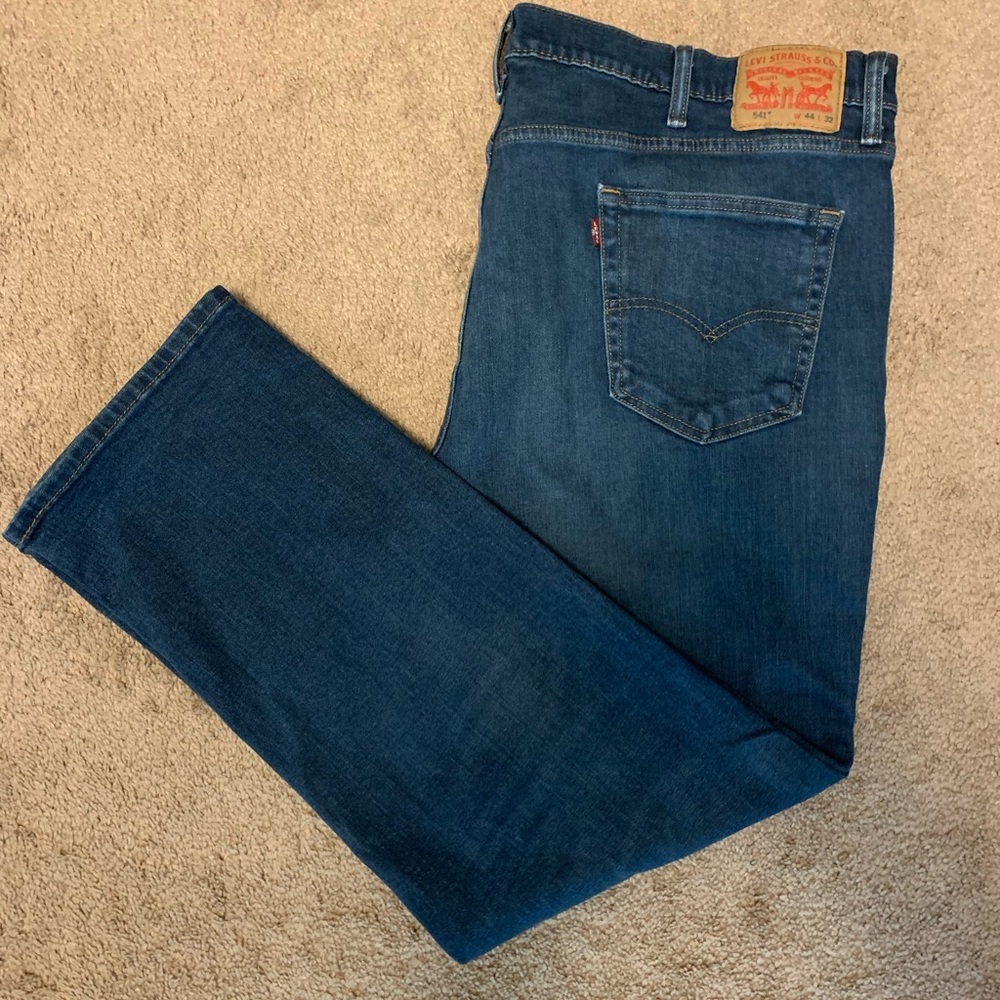 Men’s Levi 541 Jeans